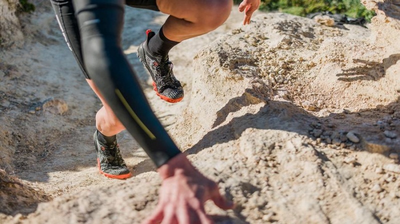 Obsidian Vivobarefoot Hydra Esc Women's Hiking Shoes | AU242EI